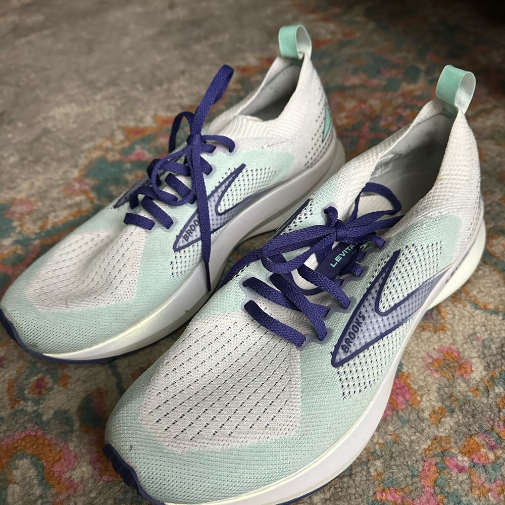 Brooks Women's Levitate
